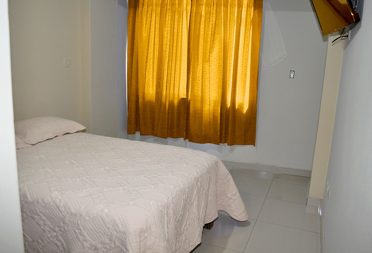 habitacion-matrimonial-vista-montanas-3